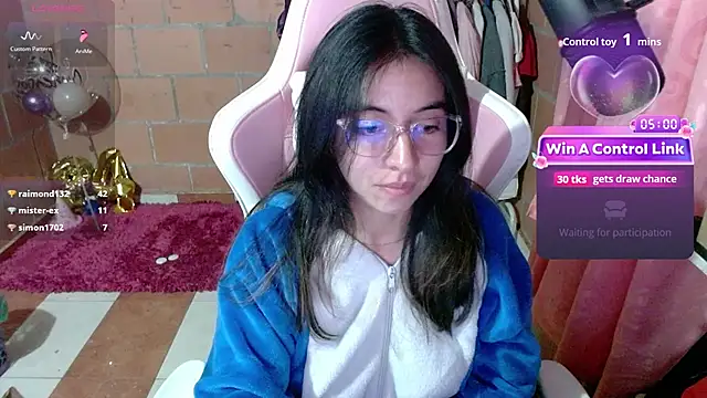 دردشة Maggie_Fox3 الجنسية المباشرة