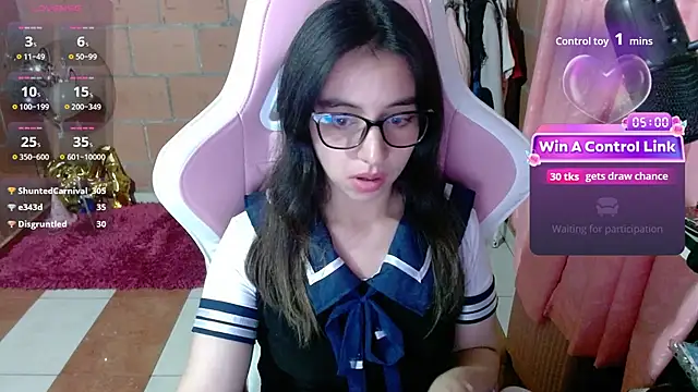 XXX chat uživo modela Maggie_Fox3