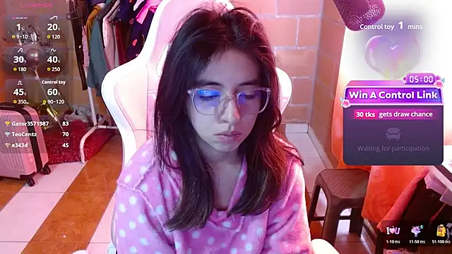 Maggie_Fox3 লাইভ XXX চ্যাট