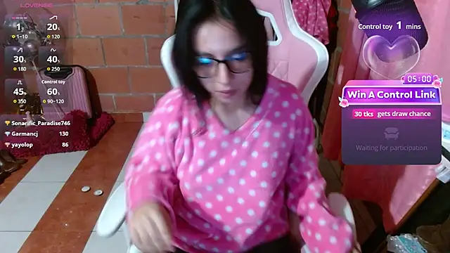 دردشة Maggie_Fox3 الجنسية المباشرة