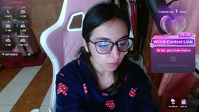 Maggie_Fox3's Webcam Show