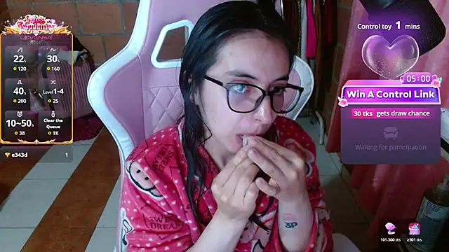 Czat XXX na żywo – Maggie_Fox3