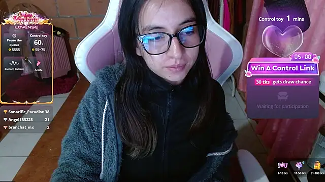 צ'אט XXX בשידור חי של Maggie_Fox3