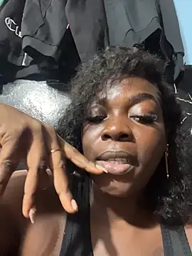 karinacortes' Live XXX Chat