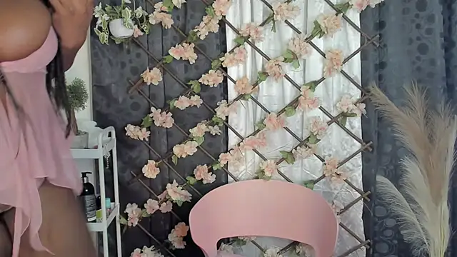 karinacortes 라이브 XXX 채팅