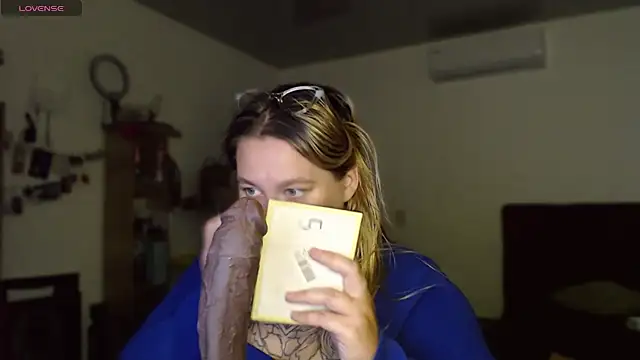 Enotika's Live XXX Chat