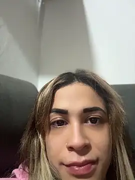 stormytt_ Pertunjukan Webcam