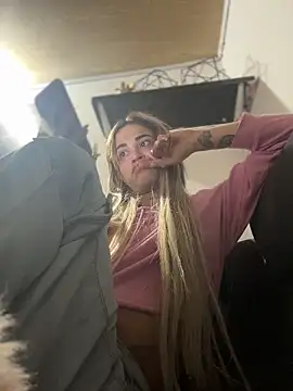 stormytt_'s Webcam Show