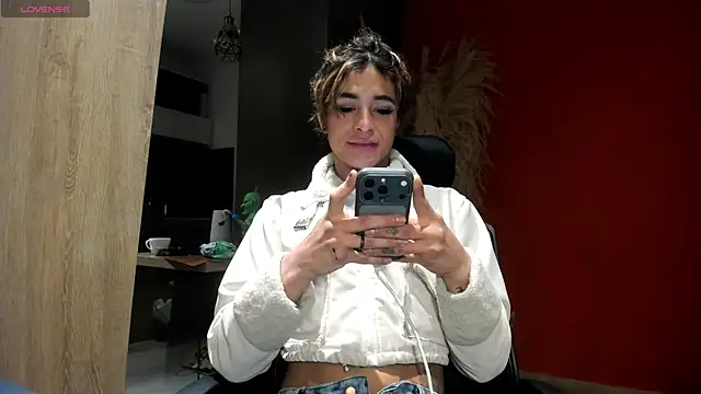 stormytt_ Pertunjukan Webcam