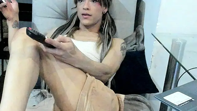 הופעת וובקאם של stormytt_