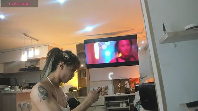 הופעת וובקאם של stormytt_