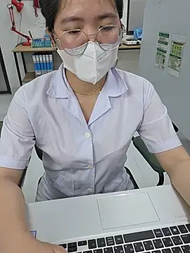 HinaLovely 网络视讯表演