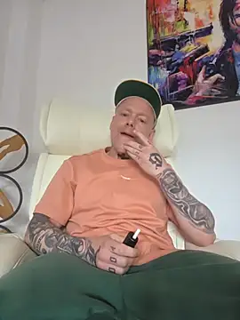BeYourToy Webcam Show