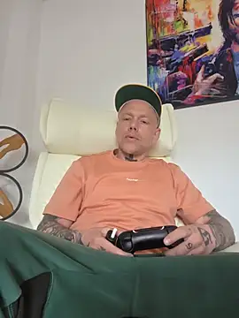BeYourToy Show Webcam