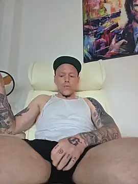 BeYourToy's Webcam Show
