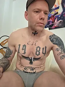 BeYourToy Webcam-Show