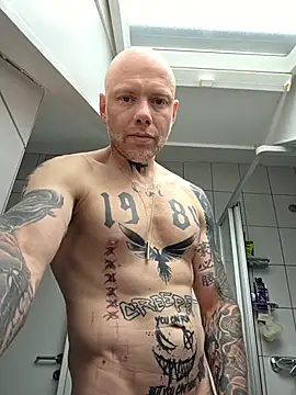 BeYourToy Webcam-Show