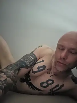 BeYourToy's Webcam Show