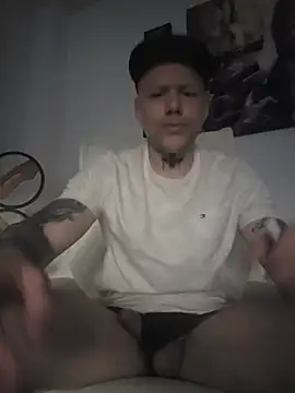 BeYourToy Webcam Show