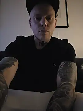BeYourToy Webcam-Show