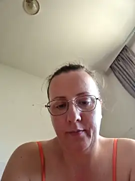 Goodass7's Live XXX Chat