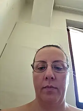 Goodass7n Live XXX chat