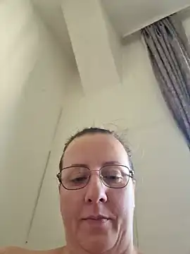 Goodass7's Live XXX Chat