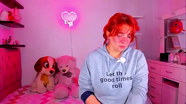 Pokazy przed kamerką – Vannessa__Shy