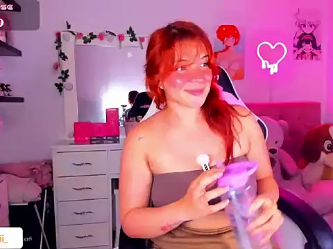 Webkamerová show Vannessa__Shy