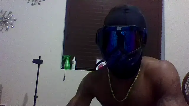 Chat XXX en directo de TARZAN_DA_PUSSYEATER09in