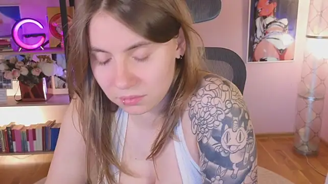 Chat +18 de _AnnaStark_ ao vivo