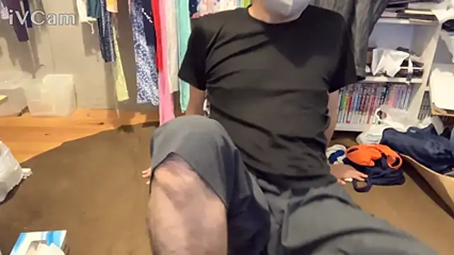 kuroi_kaseijin Pertunjukan Webcam