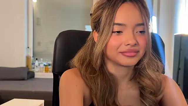 All_is_sun's Live XXX Chat