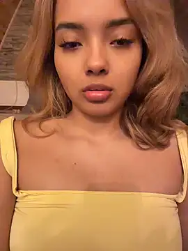 Vanesse_ Pertunjukan Webcam