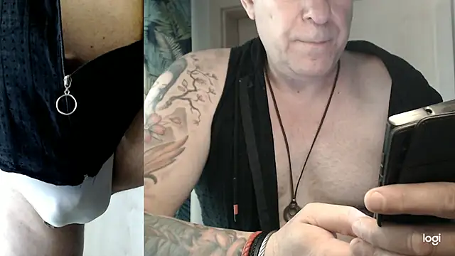 stranger196666 Pertunjukan Webcam