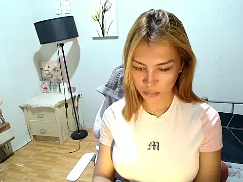 luxxy_grand Webcam show