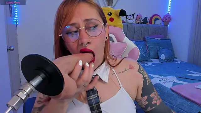 Luna_Paris_'s Webcam Show