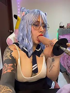 Luna_Paris_'s Live XXX Chat