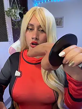Luna_Paris_'s Webcam Show