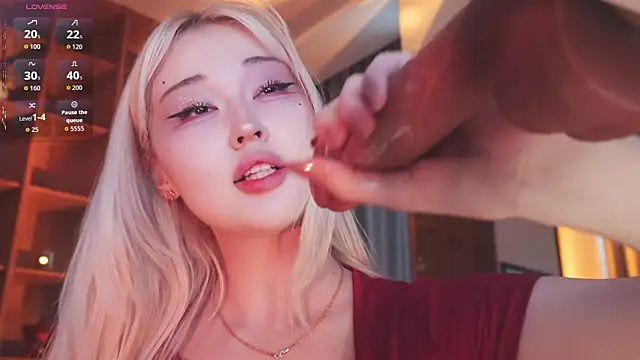 hyun_chia's Webcam Show