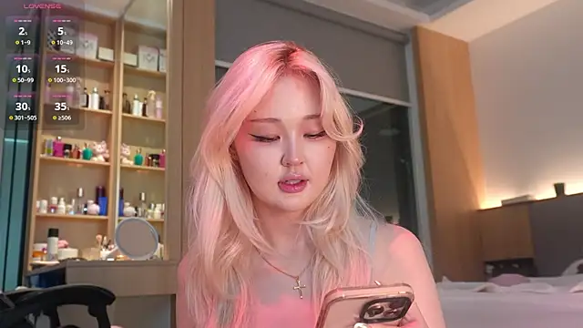hyun_chia's Webcam Show