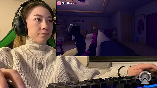 chibi_moon_: διαδικτυακό σόου στην κάμερα