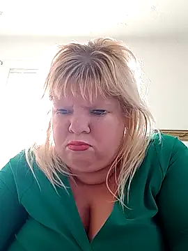 JemJensen30 XXX чат на живо