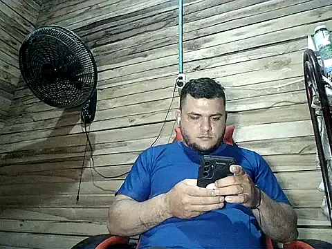Arcangel_05: вебкам-шоу