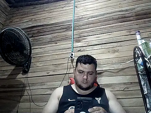 Arcangel_05 Show in webcam