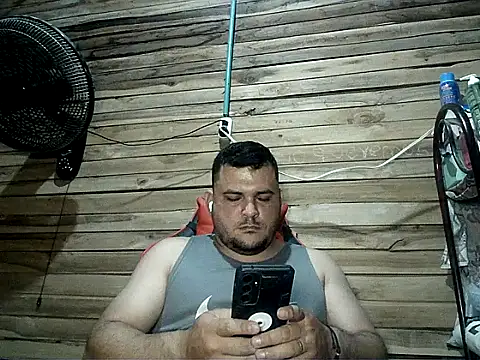 Arcangel_05 – webcam-show