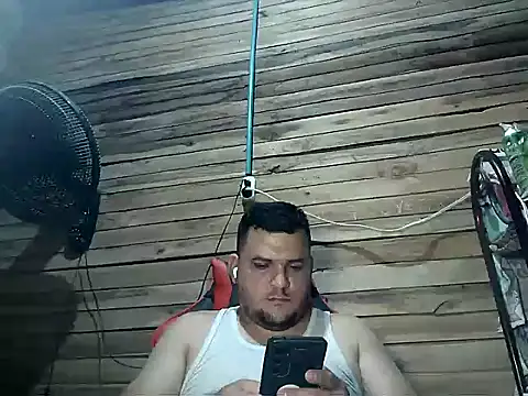 Arcangel_05 Adlı Modelin Web Kamerası Şovu