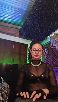 Serena_XYZ ওয়েবক্যাম শো