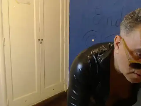 Fabrissi 在線直播表演