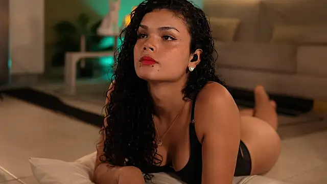 GiaFaaris Webcamshow